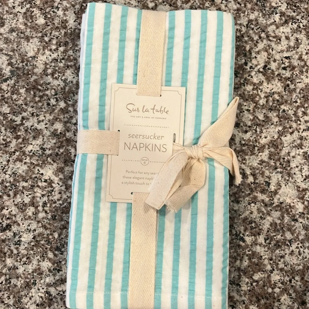Napkins. Sur La Table 100% cotton dinner napkins. NWT